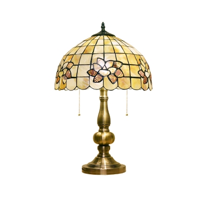 2-Bulb Table Lighting Baroque Bowl Shade Shell Pull Chain Desk Light in Brushed Brass with Petal Pattern