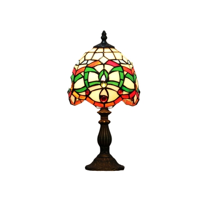 1 Bulb Scalloped-Trim Table Light Tiffany Green Stained Glass Nightstand Lamp with Jewels