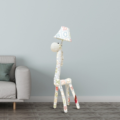 Cartoon Giraffe Floor Lamp Checkered Fabric 1 Bulb Living Room Standing Light in Red/Blue