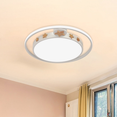 Kids Halo Ceiling Flush Mount Acrylic LED Bedroom Flushmount with Wood Star Decor in Grey/White/Pink