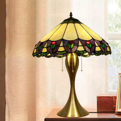 Wide Cone Tiffany Glass Table Lamp Antique Style 3-Bulb Gold Nightstand Light with Scalloped Edge