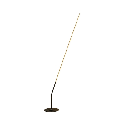 Angled Line Reading Floor Light Modernism Metallic LED Black Stand Up Lamp for Living Room