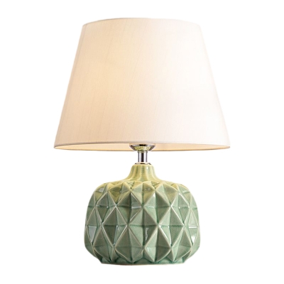 Ceramics Concave Convex Desk Light Traditional 1 Head Living Room Fabric Night Table Lamp in White/Green