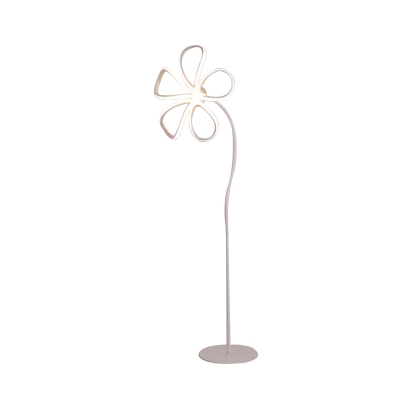 Flower-Pedal Living Room Floor Lighting Acrylic LED Modernist Stand Up Lamp in White/Black