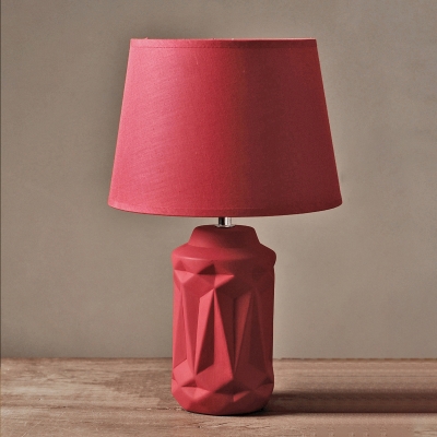 Red Finish 1-Bulb Nightstand Light Traditional Fabric Barrel Shade Ceramics Table Lamp
