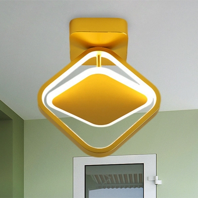 Crossed Square Foyer Ceiling Lighting Metallic Postmodern LED Flush Mount Fixture in Gold, Warm/White Light