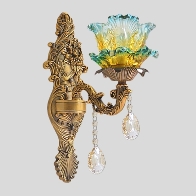 Floral Ruffle Glass Wall Lighting Idea Mid-Century 1 Bulb Corner Wall Mounted Lamp in Brass