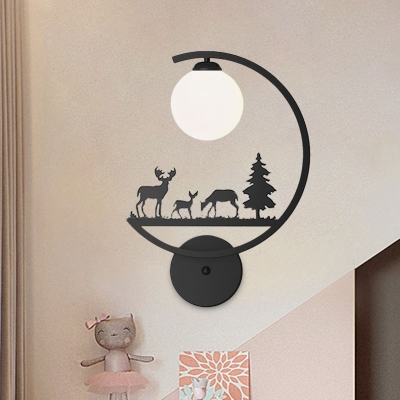 White/Black Animals Wall Light Fixture Nordic 1-Light Metal Wall Sconce Lamp with C-Arm