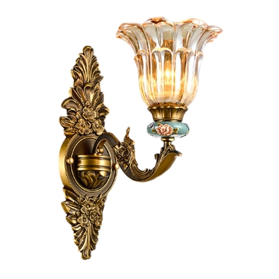 1/2-Head Clear Glass Wall Light Traditional Brass Blossom Living Room Wall Mounted Lamp