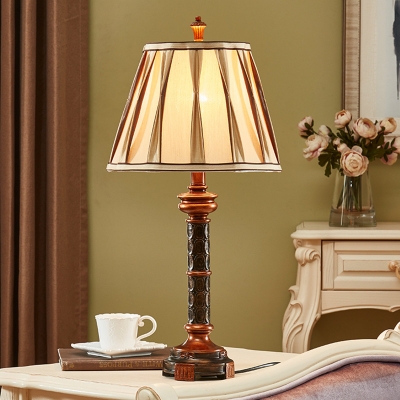 Brown 1-Head Night Table Light Countryside Fabric Berra Shade Desk Lamp for Parlour