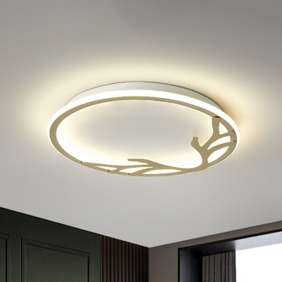 Metal Round Ceiling Flush Modernist LED Gold Flush Mounted Light Fixture with Antler Pattern