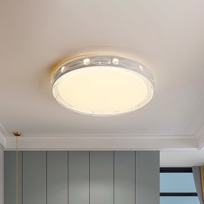 Metallic Round Flush Lamp Fixture Simple LED Flush Mounted Ceiling Light in White for Bedroom