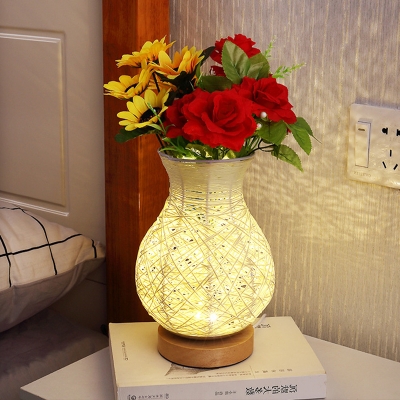Rattan Woven Vase Table Lighting Modern Style Beige USB Charging LED Night Stand Lamp