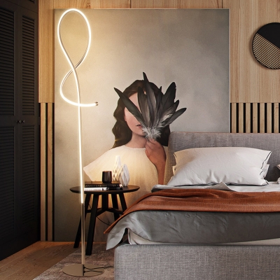 Twisting Metallic Floor Standing Lamp Modernism LED Chrome Floor Lighting for Bedroom