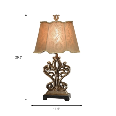 1 Head Night Table Light Antiqued Style Scalloped Fabric Shade Nightstand Lamp in Brown