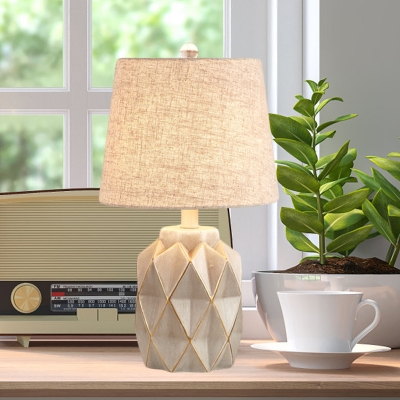 1 Bulb Barrel Shade Desk Lamp Traditional White/Beige Fabric Night Table Light with Ceramics Base for Bedside