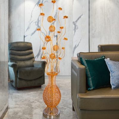 Aluminum Wire Gold Finish Floor Lighting Florets and Vase LED Decorative Standing Floor Lamp