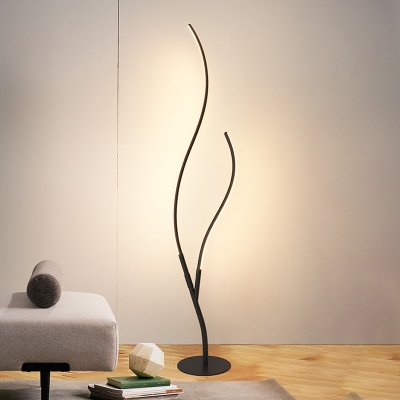 Modern Waving Linear Floor Light Acrylic Living Room LED Stand Floor Lamp in White/Black