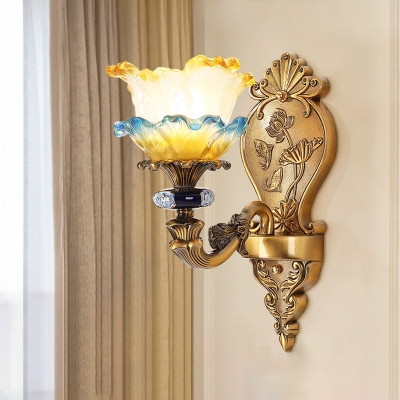Brass 1/2-Light Sconce Light Fixture Vintage Ruffle Glass Floral Shade Wall Mounted Lamp