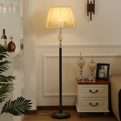 Barrel Pleated Fabric Floor Lamp Modernist 1-Light Beige Crystal Floor Standing Light with Black Marble Base