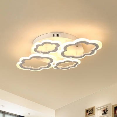Minimalist Cloud Ceiling Light Fixture Acrylic 4/8 Heads Living Room Flush Lamp in White