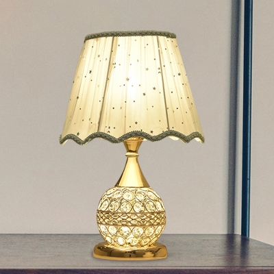 Fabric Gold Night Lamp Scalloped Bell 1 Head Traditional Night Table Light with Sphere Base
