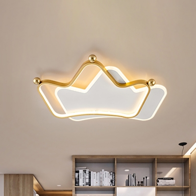 Metallic Crown Flush Mount Light Cartoon LED Close to Ceiling Lamp in Gold for Kids Room