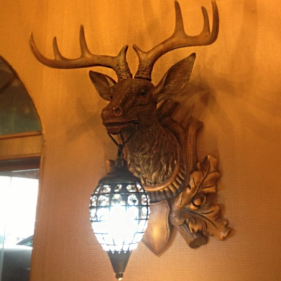 1 Head Wall Sconce Lighting Country Corridor Resin Antler Wall Light with Raindrop Crystal Shade in Brown