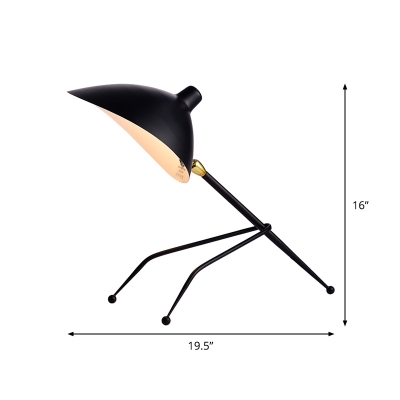 Modernism Chapeau Nightstand Lamp Metal 1-Head Workshop Table Lighting with Tri-Leg Design in Black