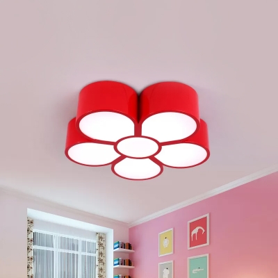 Modernist Flower Flush Mount Lamp Acrylic Children Bedroom LED Ceiling Flush in Red/Yellow/Blue