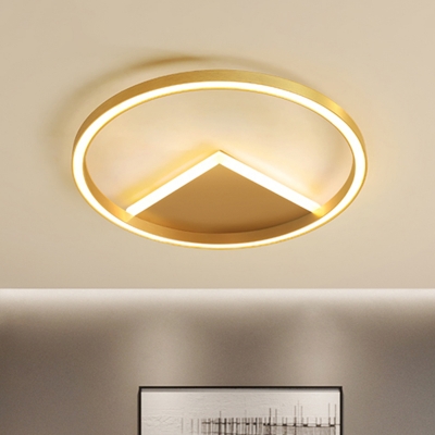 Round Metallic Ceiling Mounted Light Simplicity LED Flush Lamp in Gold for Sleeping Room