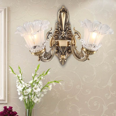 Brass 1/2 Bulbs Wall Mounted Lamp Rustic Crystal Glass Flower Wall Light Sconce with Curved Arm