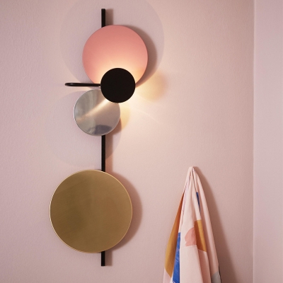 Modern Circles Wall Mounted Light Metal LED Living Room Surface Wall Sconce in Red/Pink/Blue