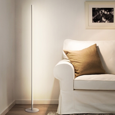 Minimal Streamlined Floor Reading Light Metal Living Room LED Stand Up Lighting in Black/White