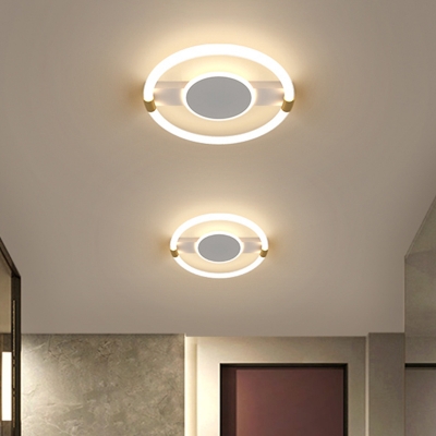 Modernist LED Flush Mount Lamp Black/White Round Ceiling Light with Metallic Shade for Corridor