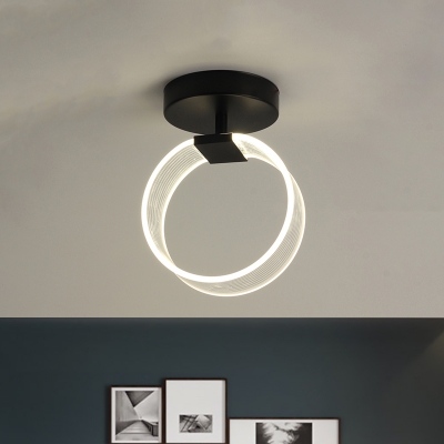 Contemporary Ring Semi Flush Mount Acrylic LED Hallway Close to Ceiling Lighting in Black/Gold