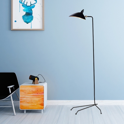 Single Light Duckbill Floor Light with Tripod Nordic Style Metallic Rotatable Standing Light in Black
