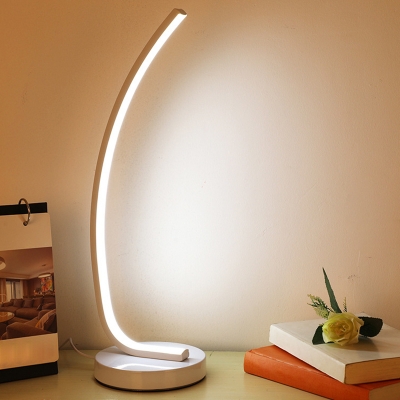 Metallic Bent Night Table Light Minimalistic LED Nightstand Lamp in Black/White for Kids Room