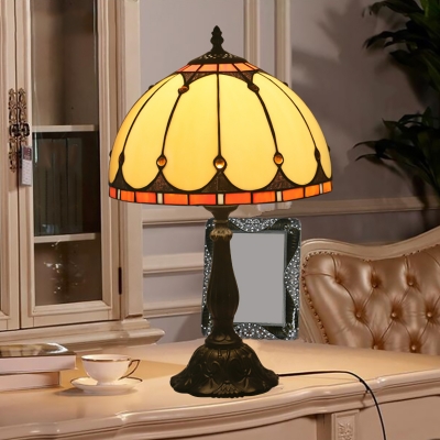 Black Domed Night Light Mediterranean 1-Bulb Stained Glass Beaded Table Lighting for Bedroom