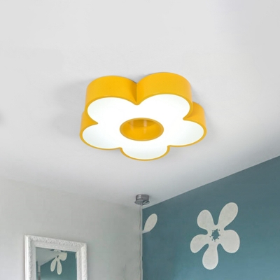 Flower Ceiling Lighting Modern Style Acrylic LED Bedroom Flush Mount Light in Yellow