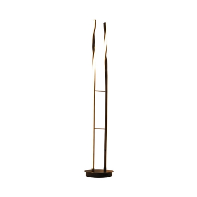 Bedside LED Floor Lighting Simple Black Stand Up Lamp with Parallel/Rectangle Aluminum Frame