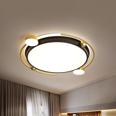 Modernist LED Flush Lamp Black and Gold Circular Ceiling Mounted Light with Acrylic Shade