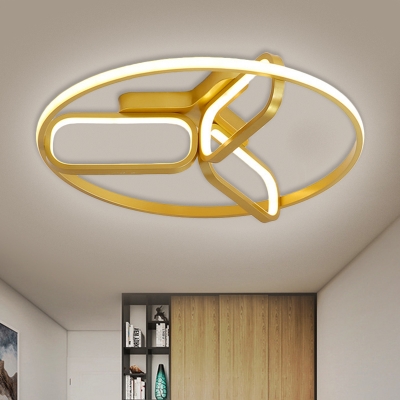 Fan-Shaped Close to Ceiling Light Modern Metal Black/Gold/White LED Flush Mount Lamp in Warm/White Light