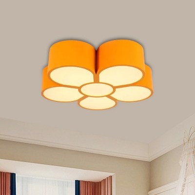 Modernist Flower Flush Mount Lamp Acrylic Children Bedroom LED Ceiling Flush in Red/Yellow/Blue