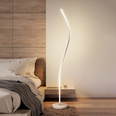 Ribbon Floor Lighting Contemporary Metal Bedroom LED Reading Floor Lamp in Black/White