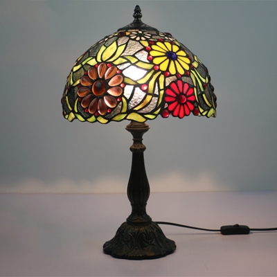 Victorian Bowl Nightstand Light 1 Head Hand Cut Glass Flower Patterned Table Lamp in Green