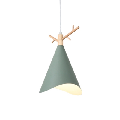 Wavy-Edged Cone Shade Pendant Nordic Iron 1 Bulb Bedside Antler Ceiling Hang Light in White/Grey/Green and Wood