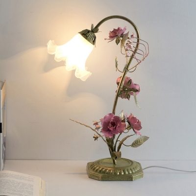 Ruffled Shade Bedside Table Lamp Pastoral Flower White Glass 1 Head Green Nightstand Light