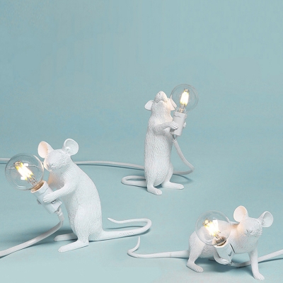 Rat Shaped Table Lighting Creative Nordic Resin 1-Light Living Room Night Lamp in White