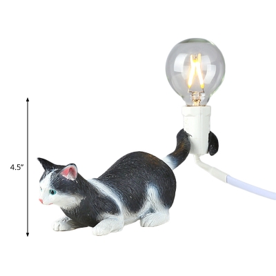 Tabby Cat Kids Bedroom Night Lamp Resin Single Bulb Nordic Style Table Light in Black and White